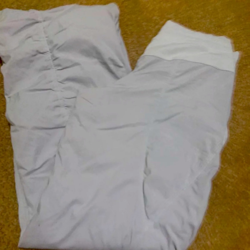 Lululemon dance studio LINED pants size 4 regular